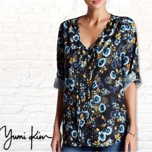 YUMI Kim Pleated Front  Black, Yellow Floral Blouse 3/4 sleeves XS NWT